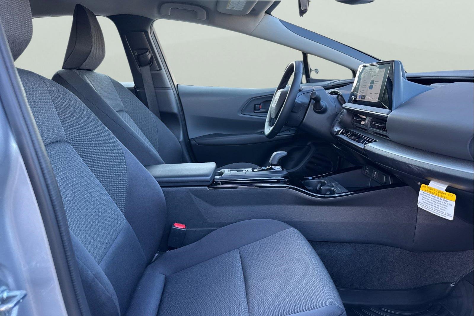 Certified 2025 Toyota Prius LE image 21