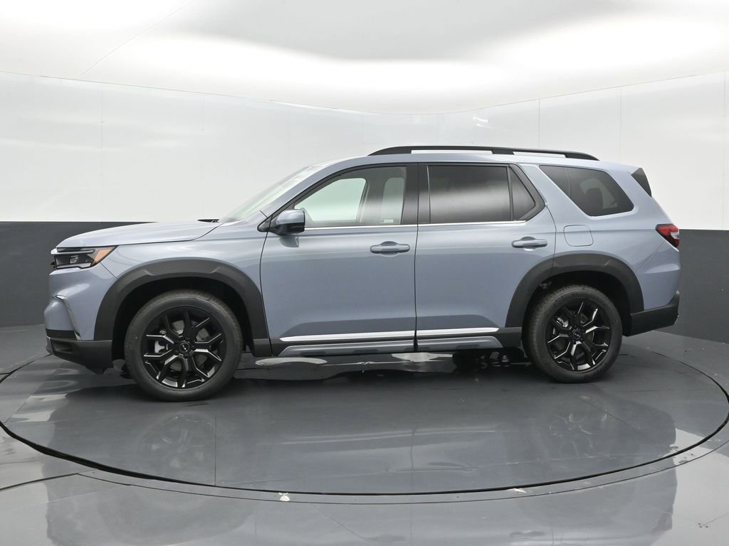 New 2025 Honda Pilot Touring image 10