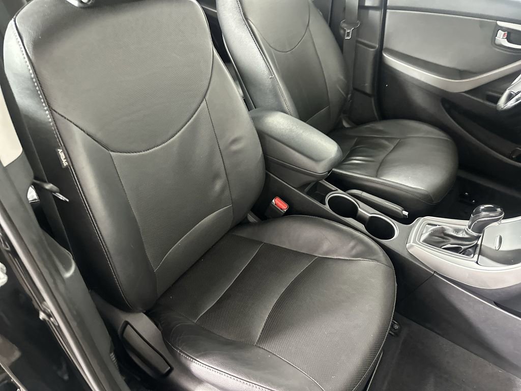 Used 2015 Hyundai Elantra Limited FWD image 26