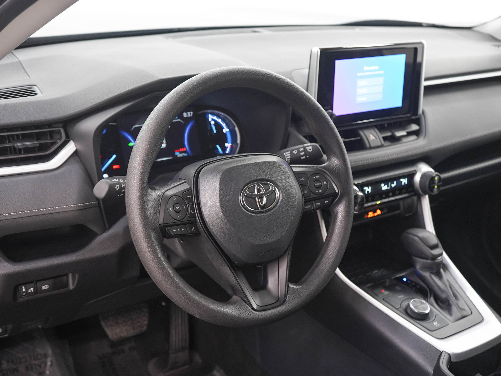 Used 2025 Toyota RAV4 LE AWD/4WD image 20