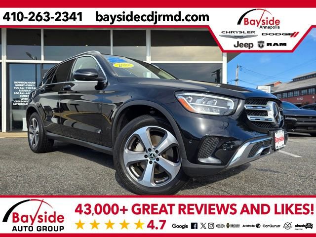 Used 2022 Mercedes-Benz GLC 300 4MATIC image 1
