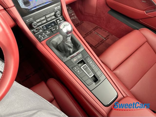 Used 2025 Porsche 718 Boxster S RWD image 34