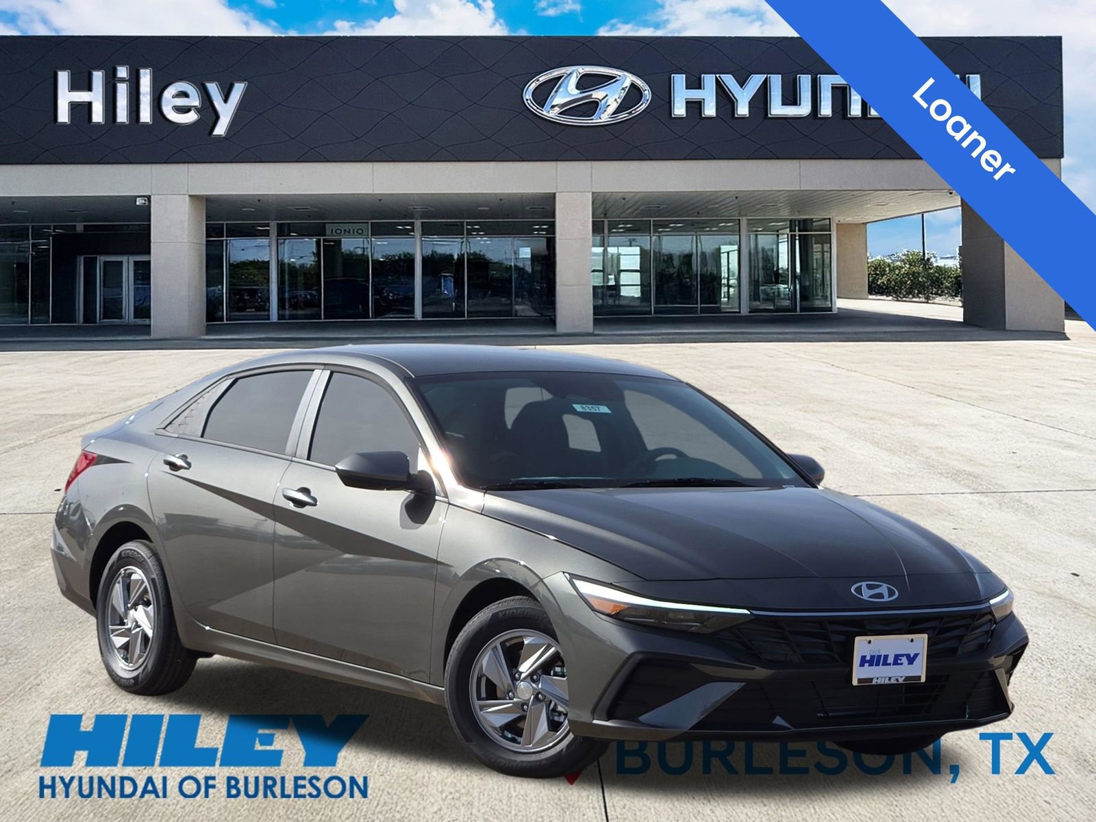 New 2026 Hyundai Elantra SE