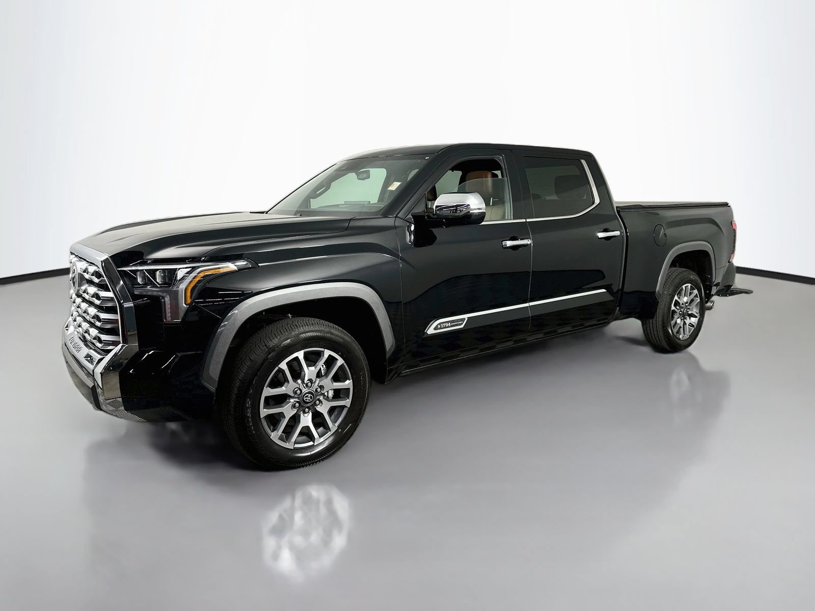 Used 2025 Toyota Tundra 1794 Edition AWD/4WD image 4