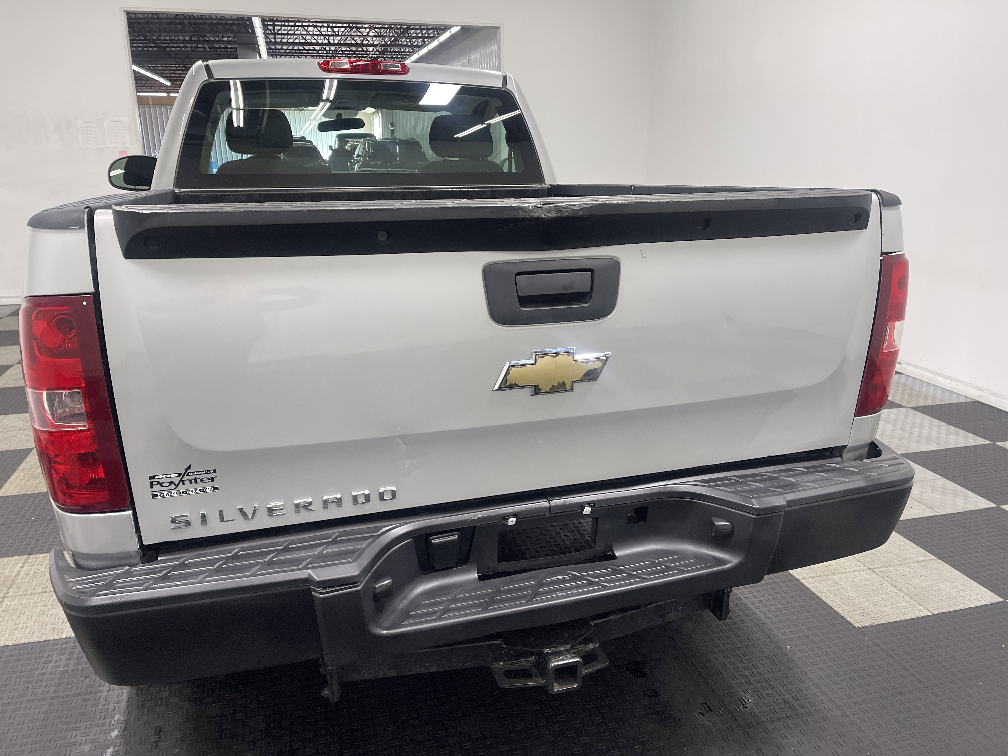 Used 2011 Chevrolet Silverado 1500 W/T AWD/4WD image 3