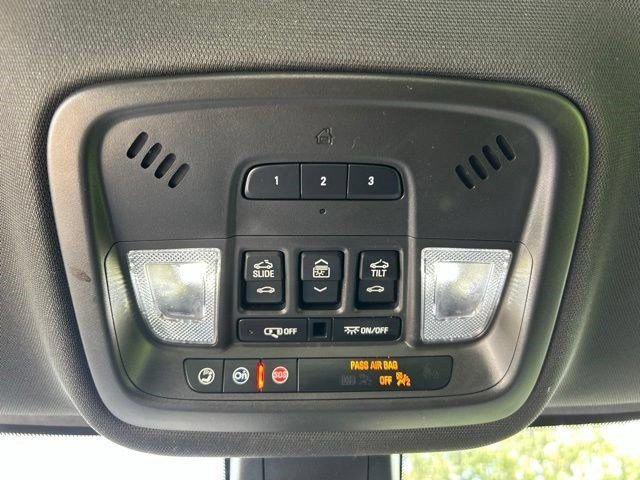 Used 2024 Chevrolet Traverse Premier w/ Redline Edition AWD/4WD image 38