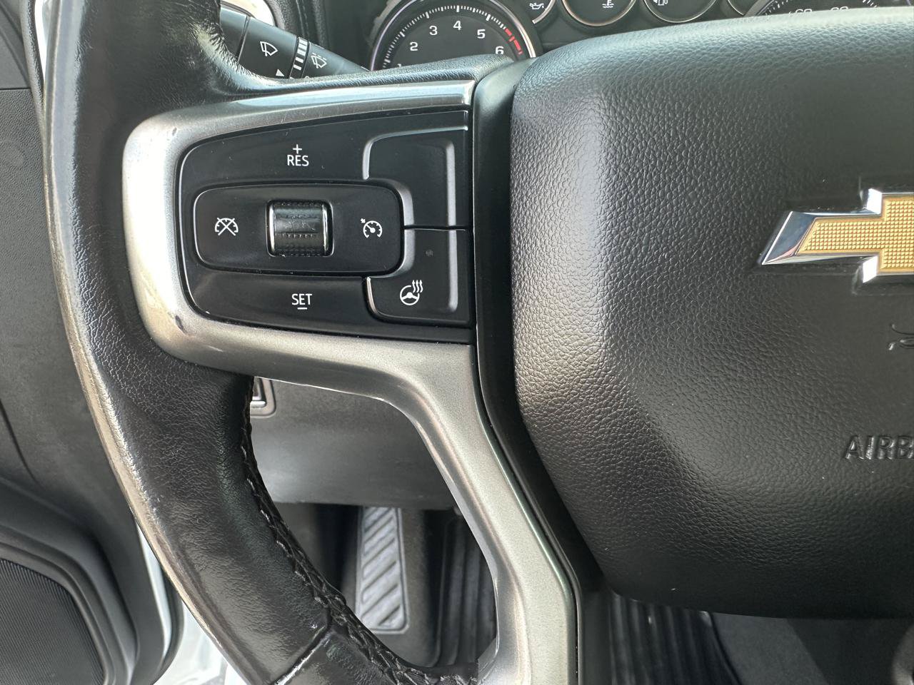 Used 2021 Chevrolet Silverado 1500 LTZ w/ LTZ Convenience Package II AWD/4WD image 13