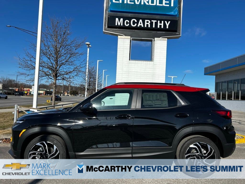 New 2026 Chevrolet TrailBlazer RS w/ Convenience Package FWD image 3