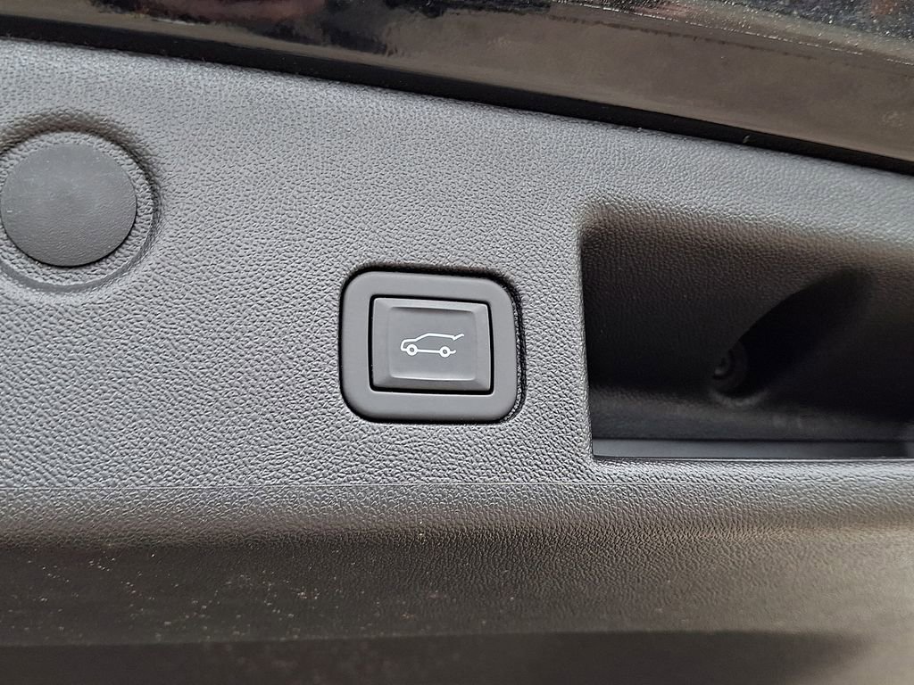 Certified 2024 Chevrolet Equinox RS image 29