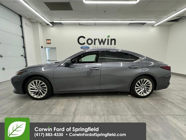 Used 2020 Lexus ES 350 Luxury w/ Accessory Package 2 video 2