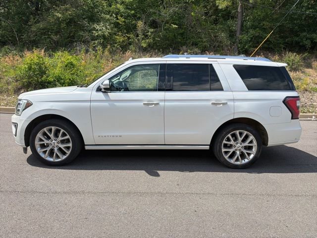 Used 2018 Ford Expedition Platinum RWD image 4