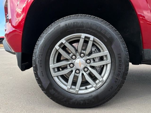 Used 2024 Chevrolet Colorado LT w/ LT Convenience Package III image 29