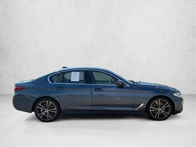 Used 2023 BMW 530i w/ Executive Package RWD image 4