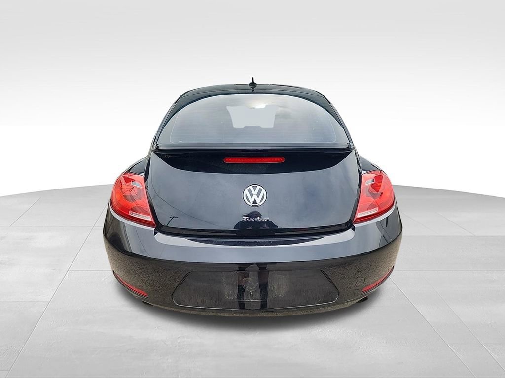 Used 2013 Volkswagen Beetle 2.0T FWD image 6