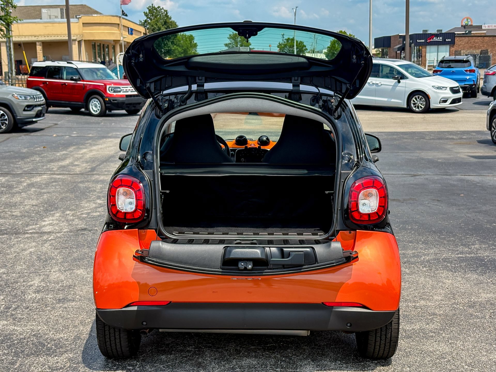 Used 2016 smart fortwo Coupe RWD image 22