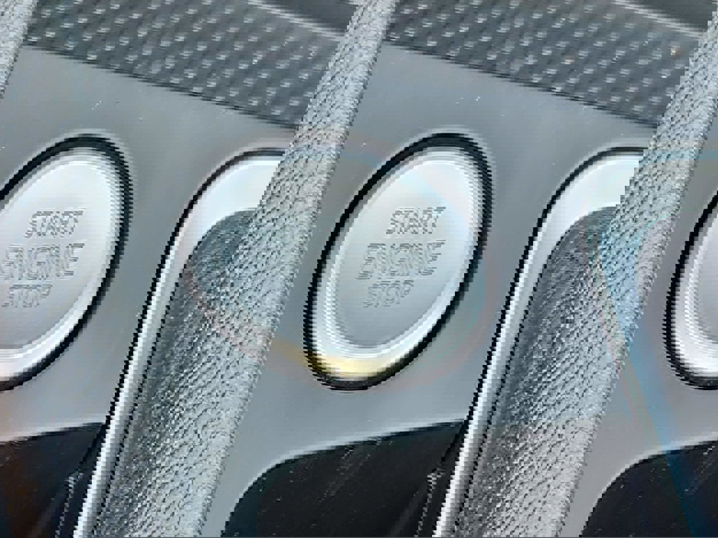 New 2025 Volkswagen Jetta SEL image 30