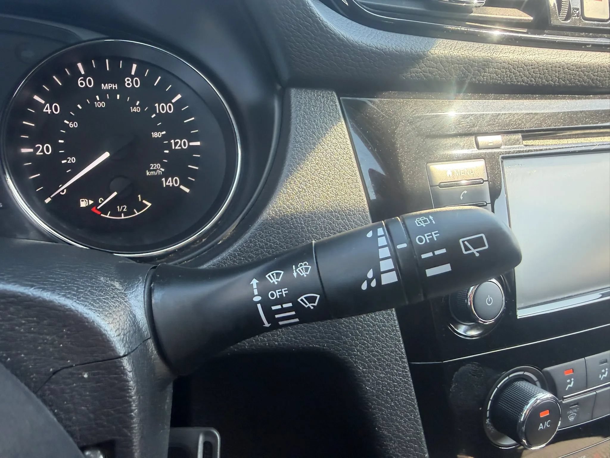 Used 2021 Nissan Rogue Sport S FWD image 15