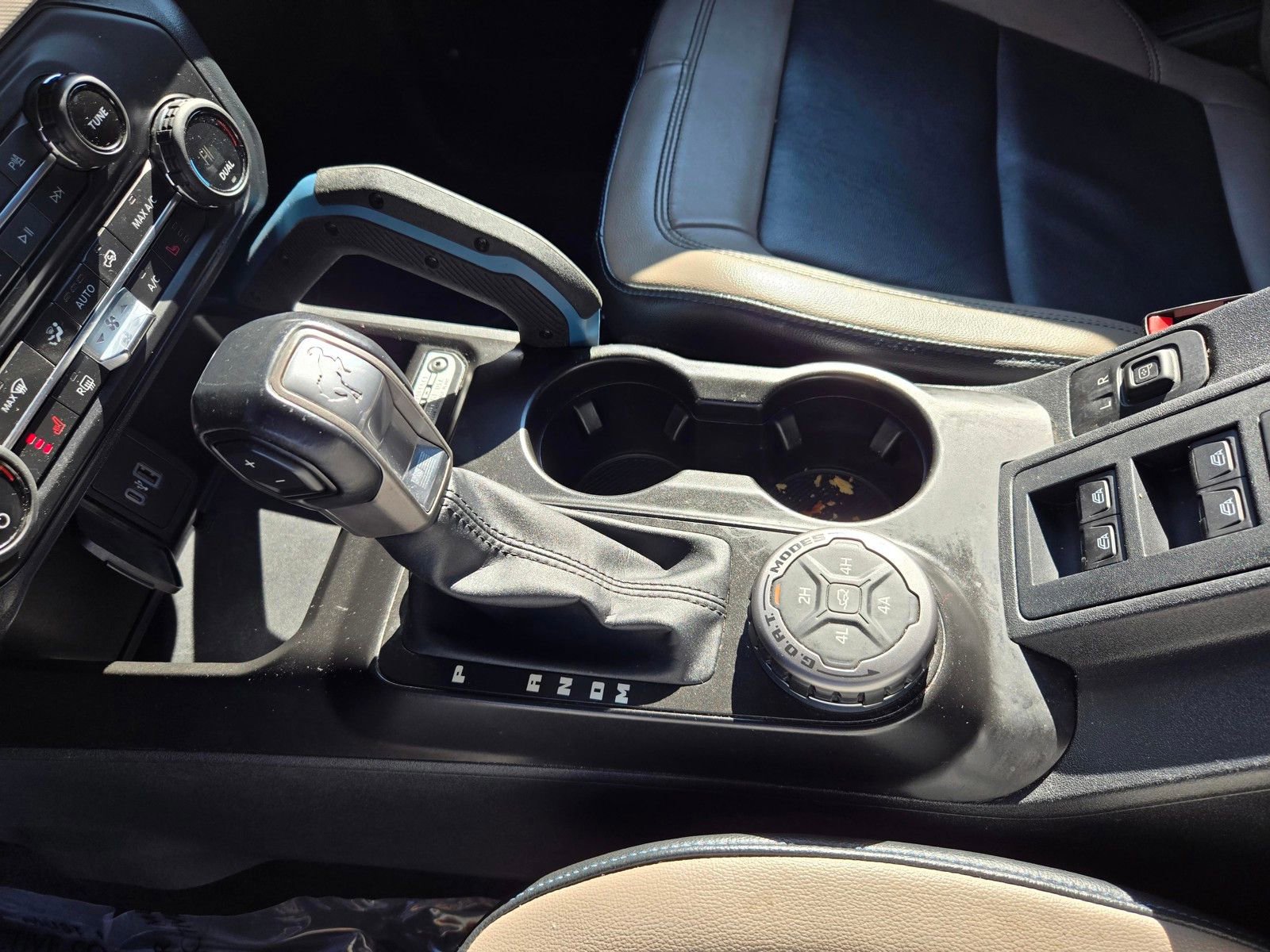 Used 2021 Ford Bronco Wildtrak AWD/4WD image 17