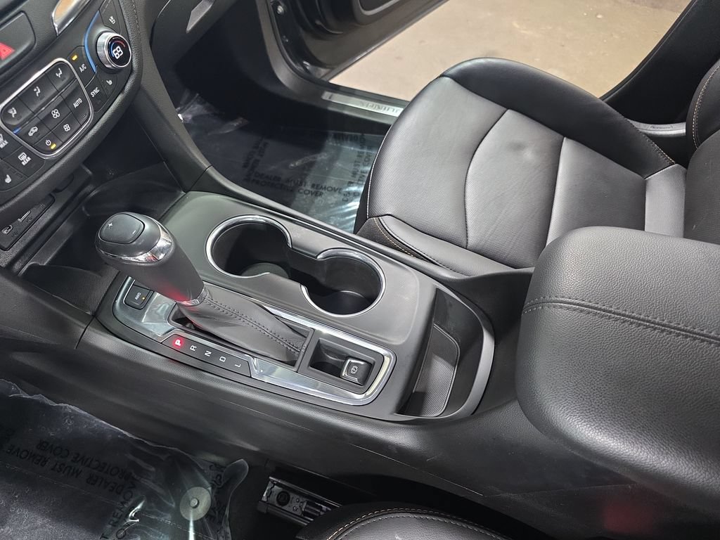 Used 2019 Chevrolet Equinox Premier AWD/4WD image 23