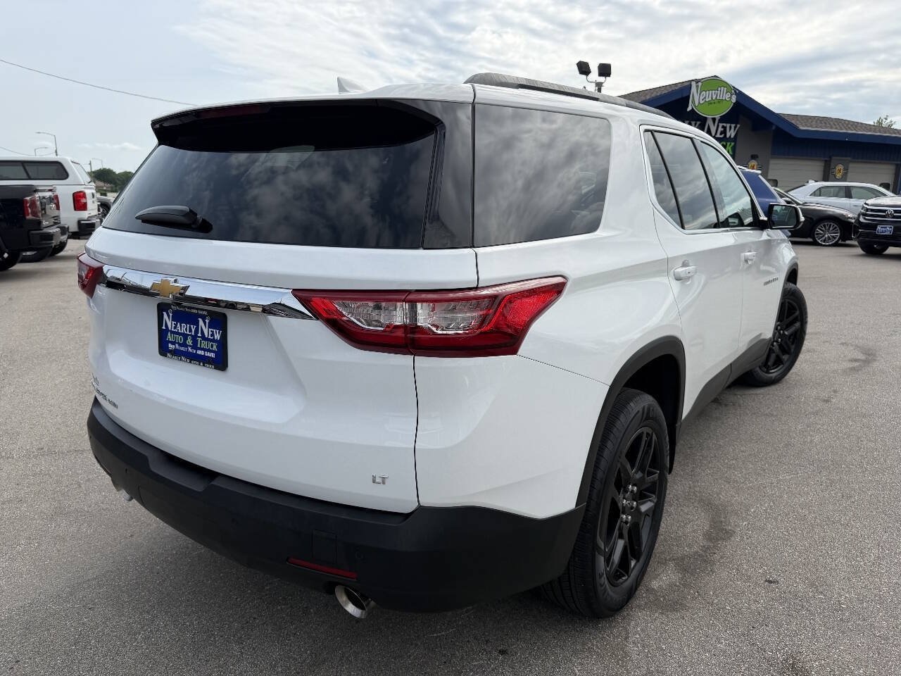 Used 2019 Chevrolet Traverse LT AWD/4WD image 7