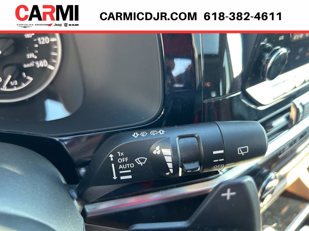 Used 2022 Nissan Pathfinder Platinum w/ Cargo Package AWD/4WD image 20