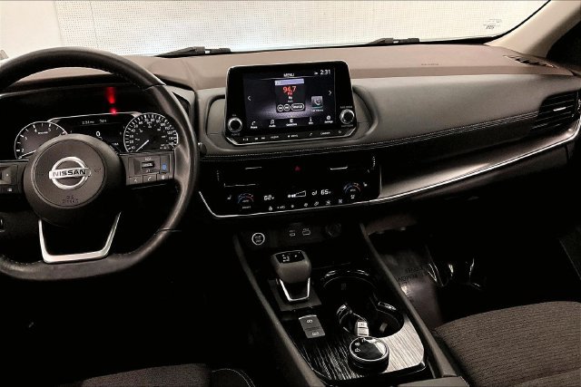 Used 2021 Nissan Rogue SV AWD/4WD image 7