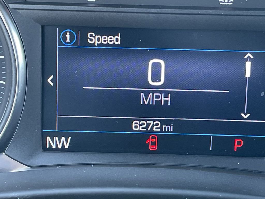 Used 2023 GMC Terrain SLE image 12