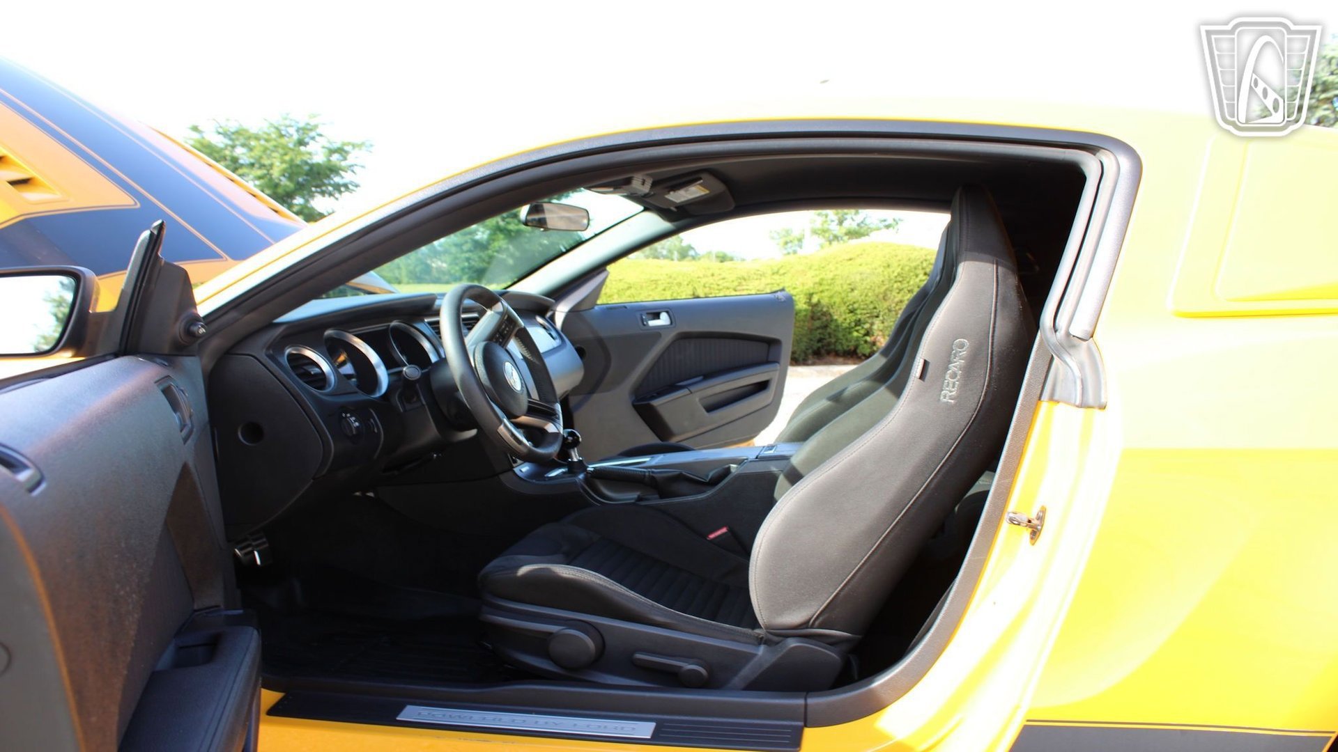 Used 2013 Ford Mustang Boss 302 w/ Boss 302 Accessory Pkg image 38