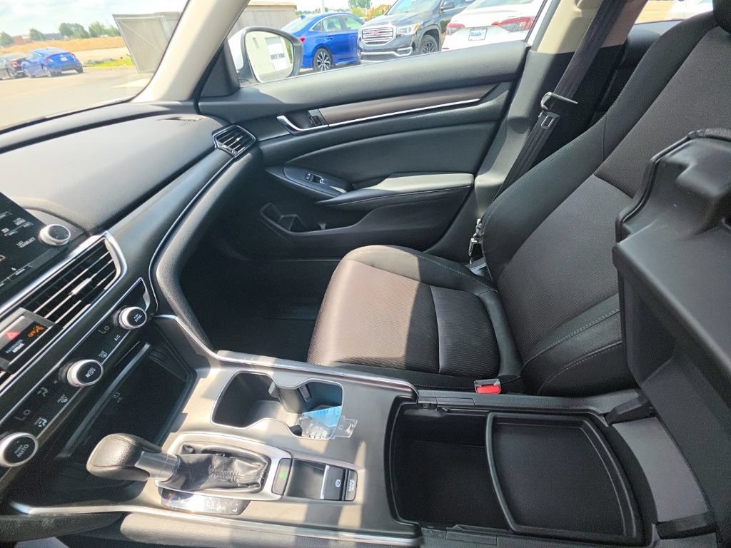 Used 2019 Honda Accord LX image 20