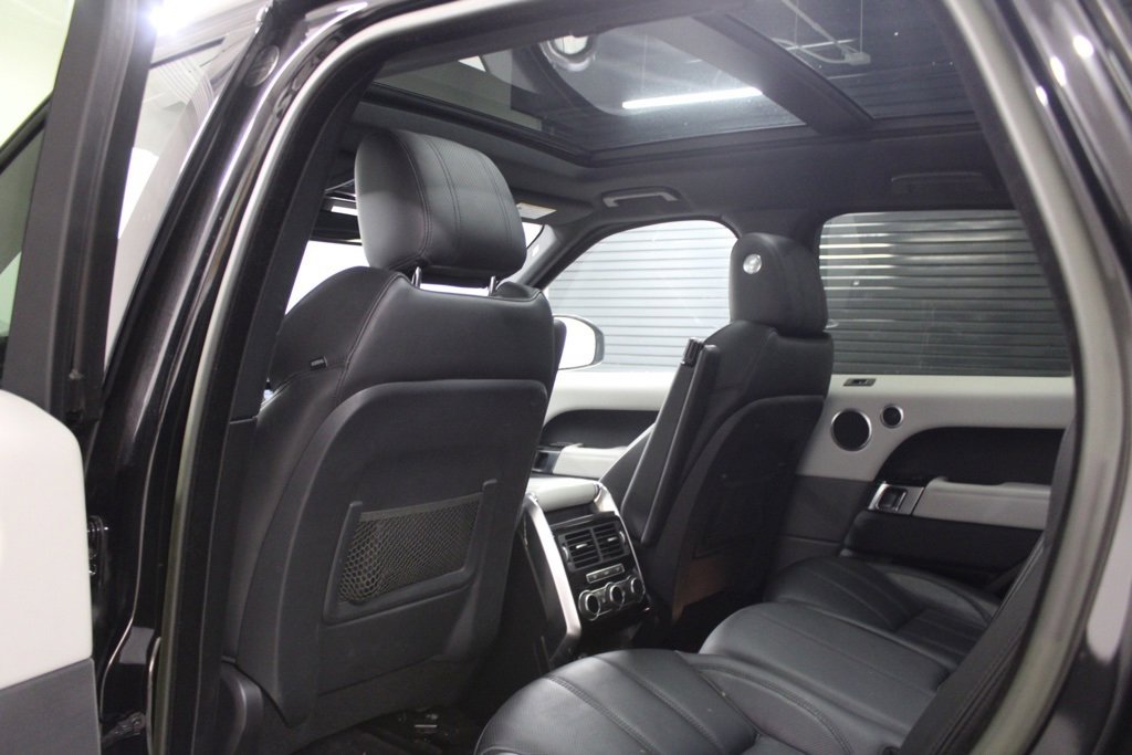 Used 2015 Land Rover Range Rover Sport Supercharged image 23