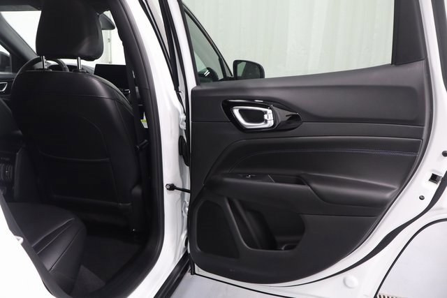 New 2026 Jeep Compass Limited image 15