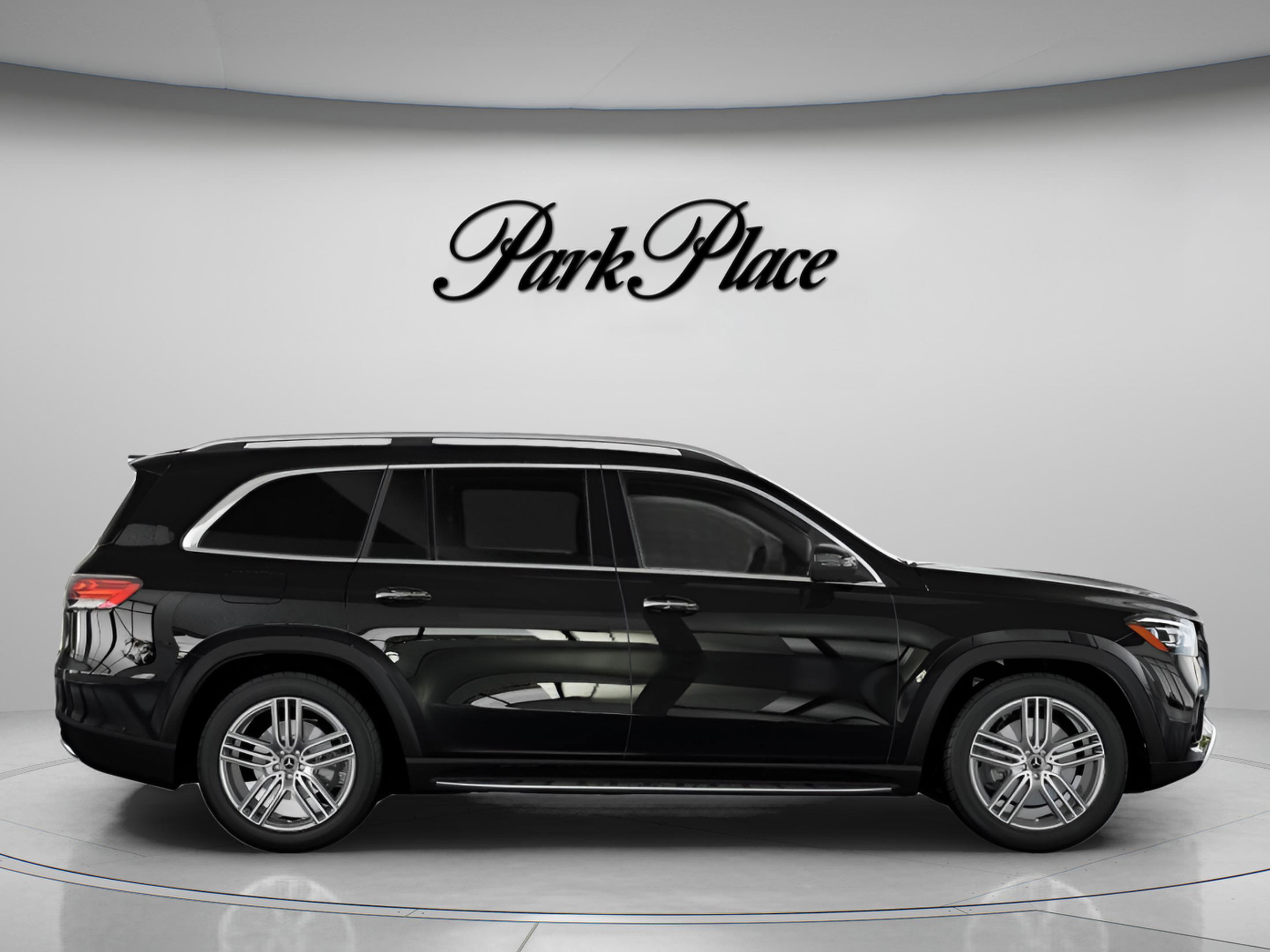 New 2026 Mercedes-Benz GLS 450 4MATIC image 25