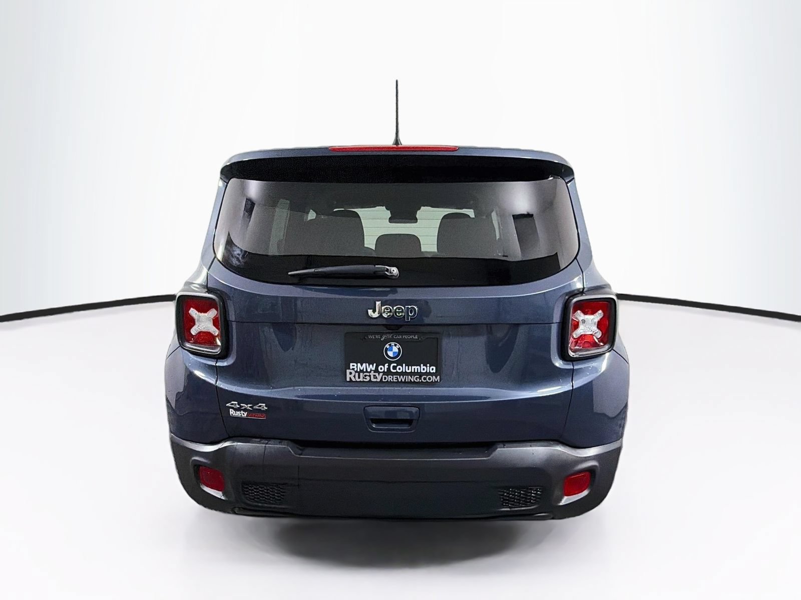 Used 2023 Jeep Renegade Latitude AWD/4WD image 6