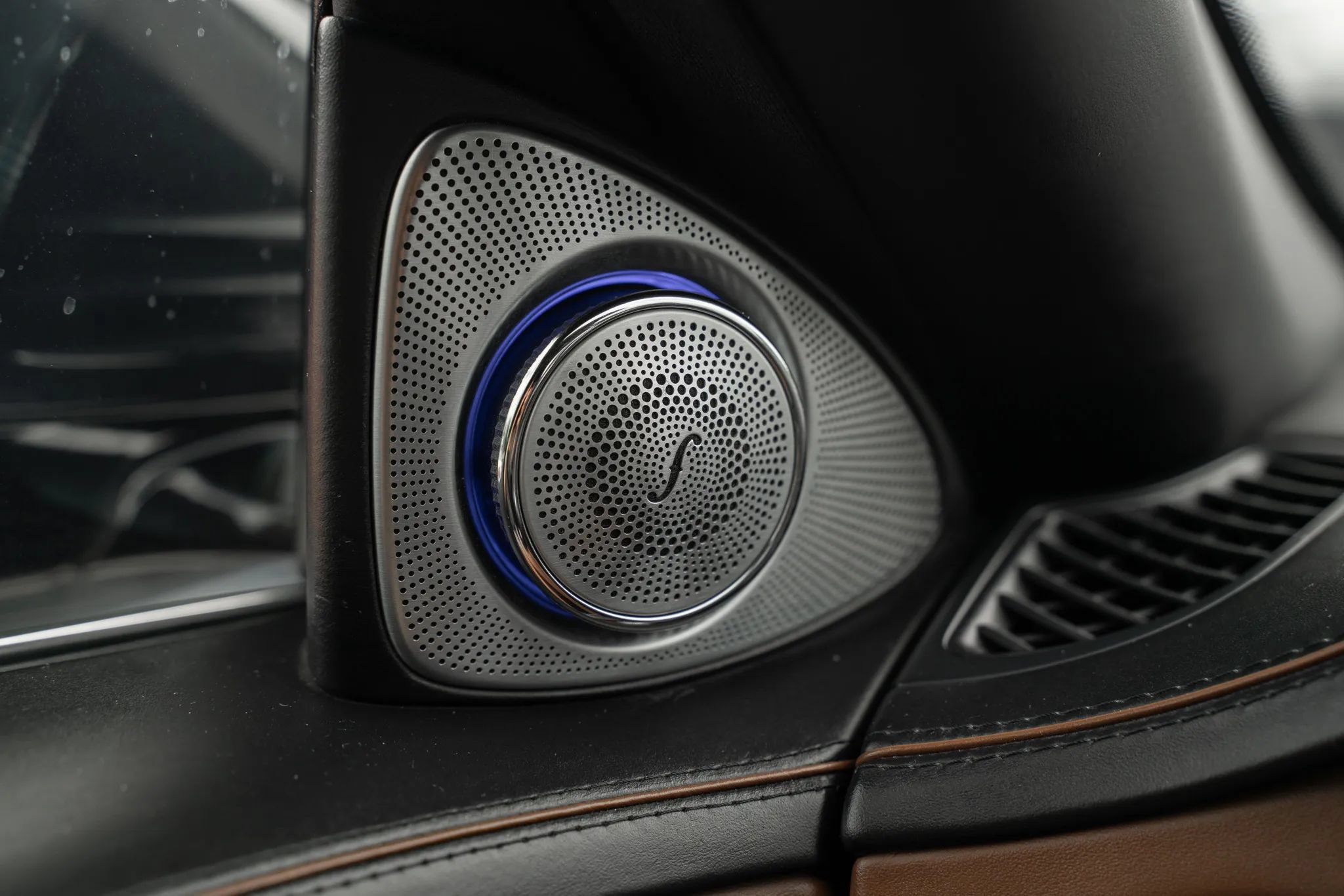Used 2019 Mercedes-Benz Maybach S 560 4MATIC image 37