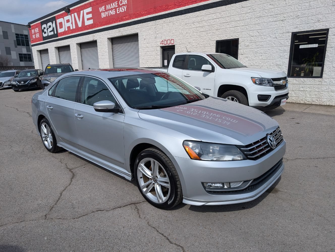 Used 2015 Volkswagen Passat 3.6 SEL Premium FWD image 4