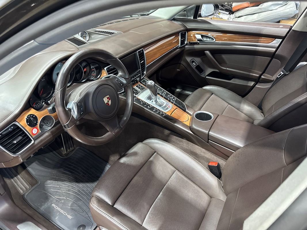 Used 2013 Porsche Panamera 4S image 78