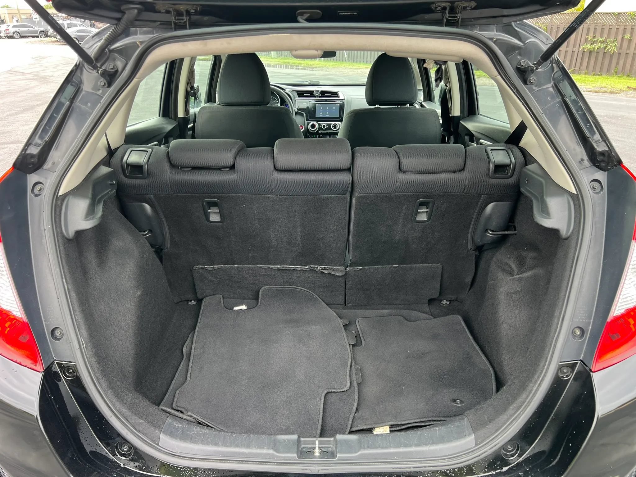 Used 2015 Honda Fit EX image 38