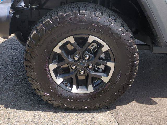 Certified 2025 Jeep Wrangler Unlimited Rubicon 4xe w/ Convenience Group AWD/4WD image 24