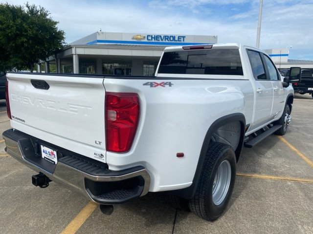 New 2026 Chevrolet Silverado 3500 LT AWD/4WD image 9