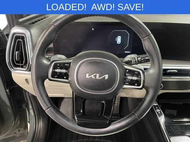 Used 2025 Kia Sorento SX Prestige AWD/4WD image 14