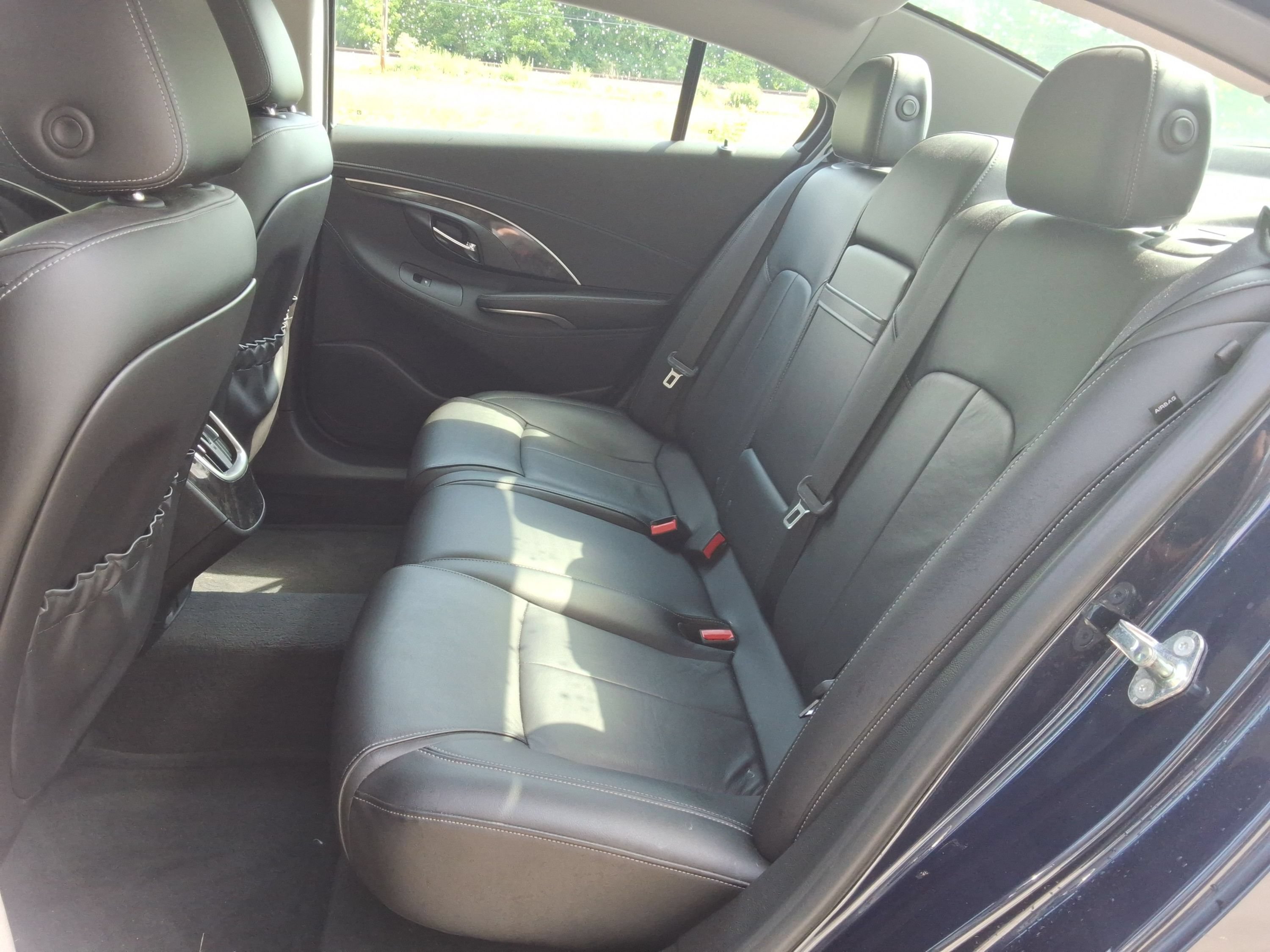 Used 2016 Buick LaCrosse Leather FWD image 30