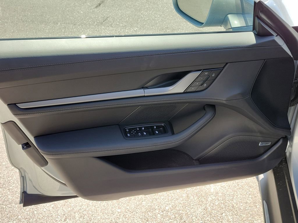 New 2026 Porsche Taycan 4S AWD/4WD image 24