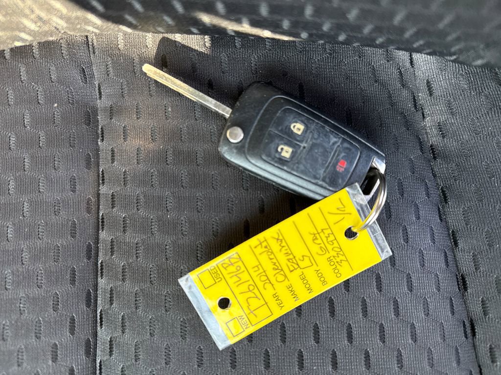 Used 2014 Chevrolet Equinox LS image 33