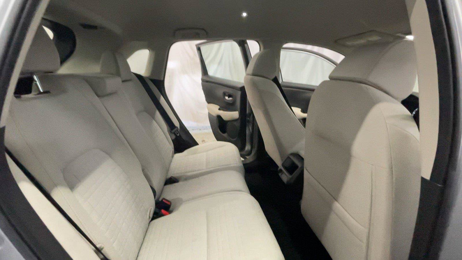 Used 2023 Honda HR-V LX image 26