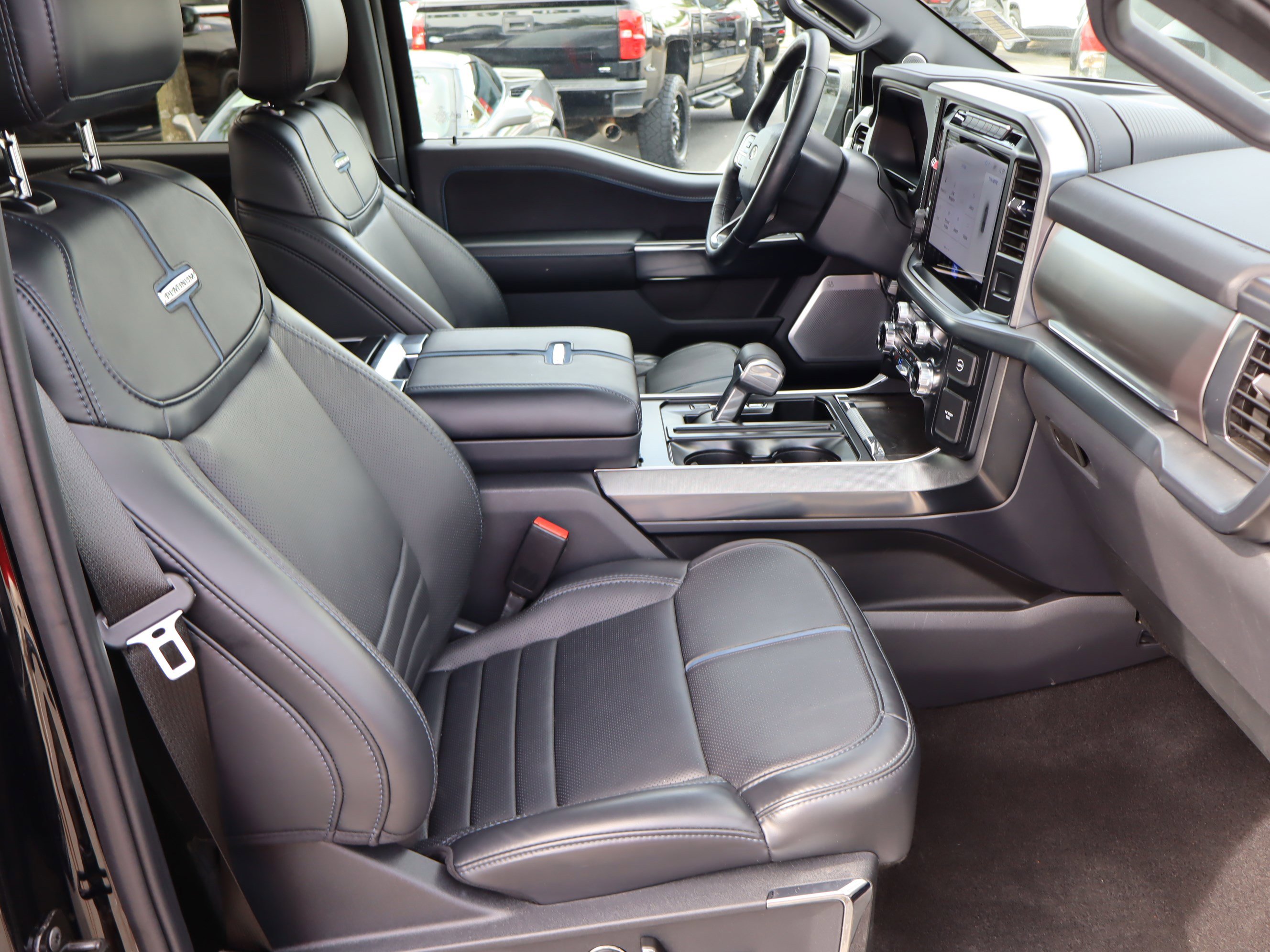 Used 2024 Ford F150 Platinum w/ Equipment Group 702A High AWD/4WD image 39