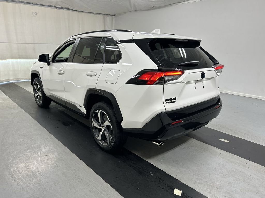 Used 2023 Toyota RAV4 SE w/ Weather & Moonroof Package AWD/4WD image 7