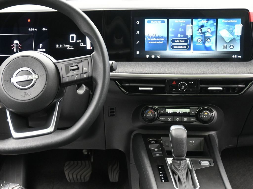 New 2026 Nissan Kicks SV w/ SV Premium Package AWD/4WD image 13