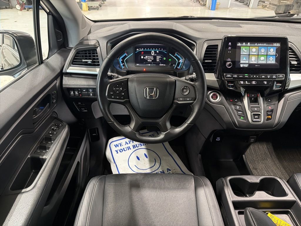 Used 2024 Honda Odyssey EX-L image 2