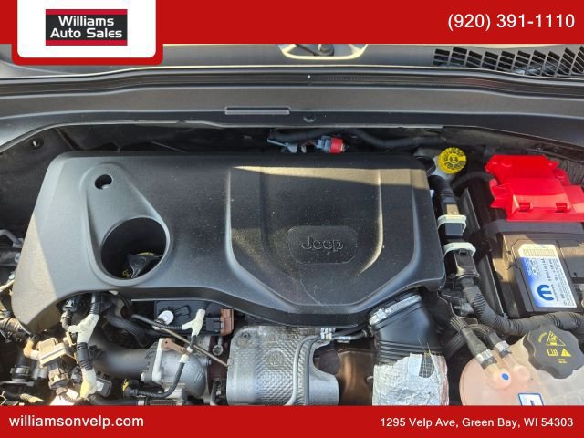 Used 2019 Jeep Renegade Limited w/ UConnect 8.4 Nav Group AWD/4WD image 21