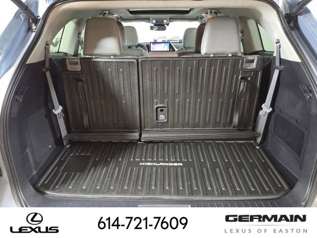 Used 2024 Toyota Highlander Platinum image 23
